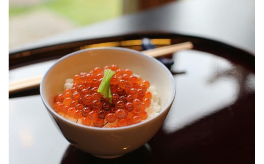 函館冨茂登のいくら醤油漬け（１瓶　化粧箱入り）