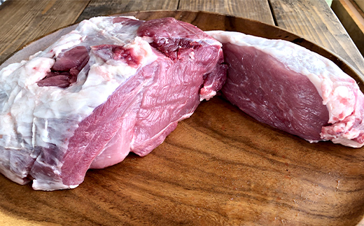 【放牧豚】モモかたまり 1.5kg以上 お肉 豚肉 豚 もも肉 モモブロック しゃぶしゃぶ 冷凍 北海道 F4F-2238