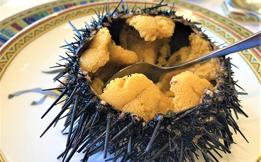 【先行受付】美味しいウニは昆布の名産地にあり！“生むらさきうに”120ｇ【2257701】