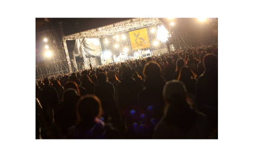 ARABAKI ROCK FEST. コラボTシャツ <ホワイト：サイズM>　【04324-0152】