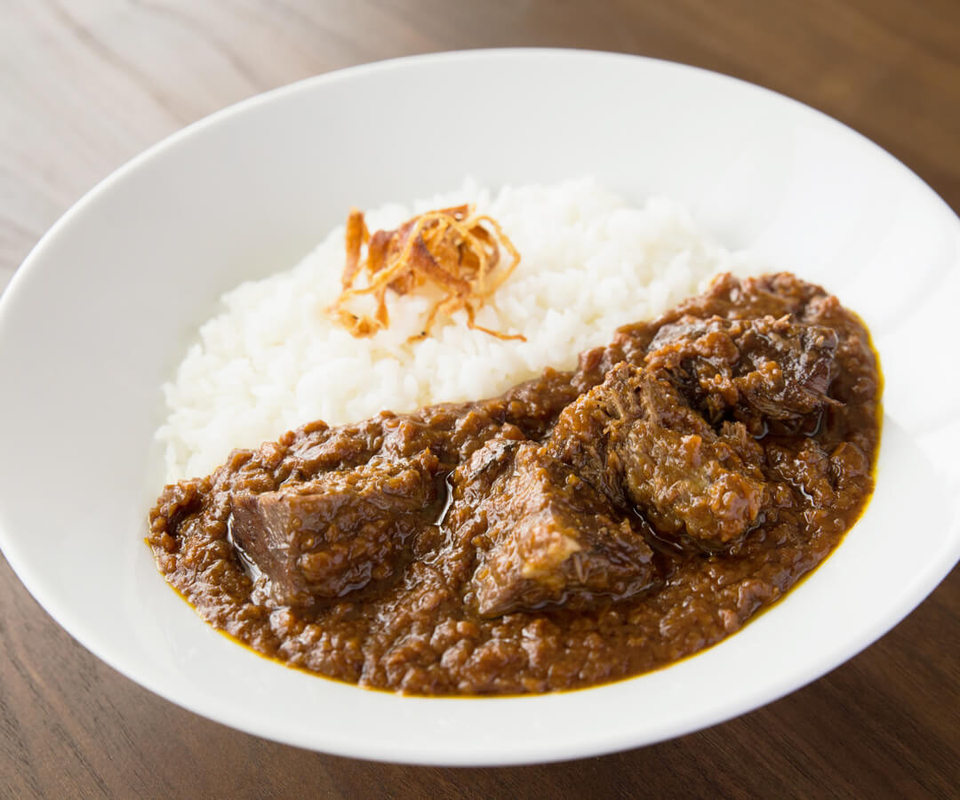 【DEGUSTATION】フレンチレストランが作る「和牛頬肉カレー」セット