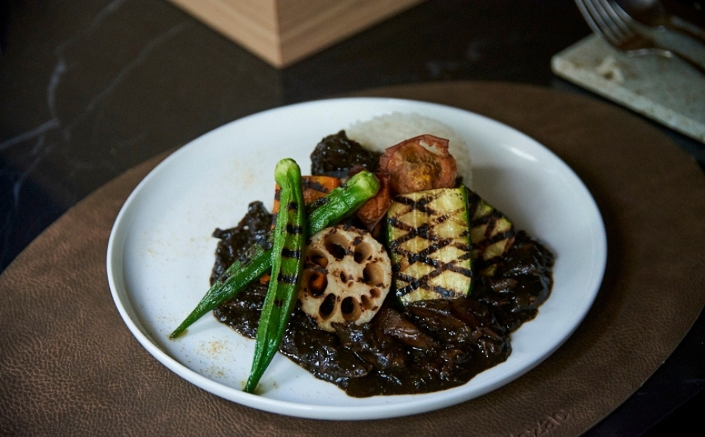 [ビストロエビテイ]短角牛 黒カレー