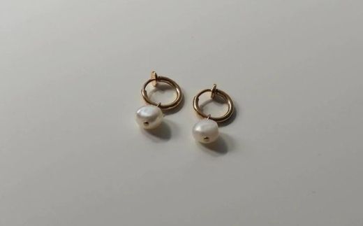 [Cherieオリジナルイヤリング]pearl hoop earring