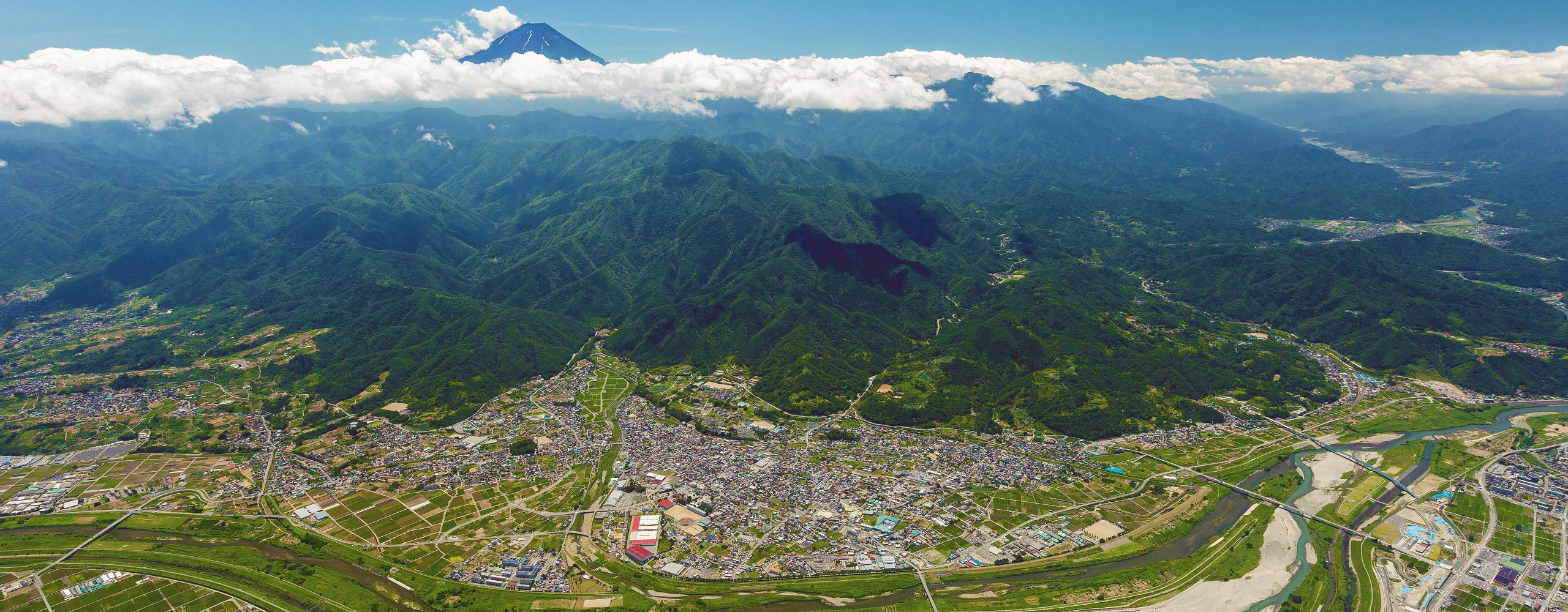 市川 美里