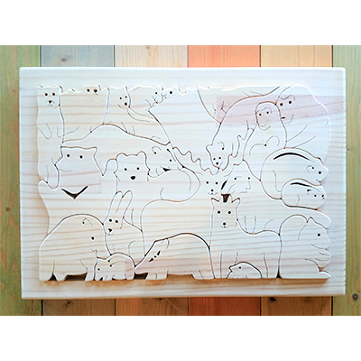 “手ずくな”な木工品　信州・森の動物パズル(せいぞろいバージョン)