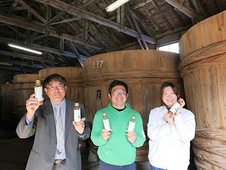 旨みと甘み　新玉ねぎ白しょうゆソース「はくの碧」(300ml×2本)　素材の旨みとコクを凝縮した万能調味料　化学調味料不使用　H105-087