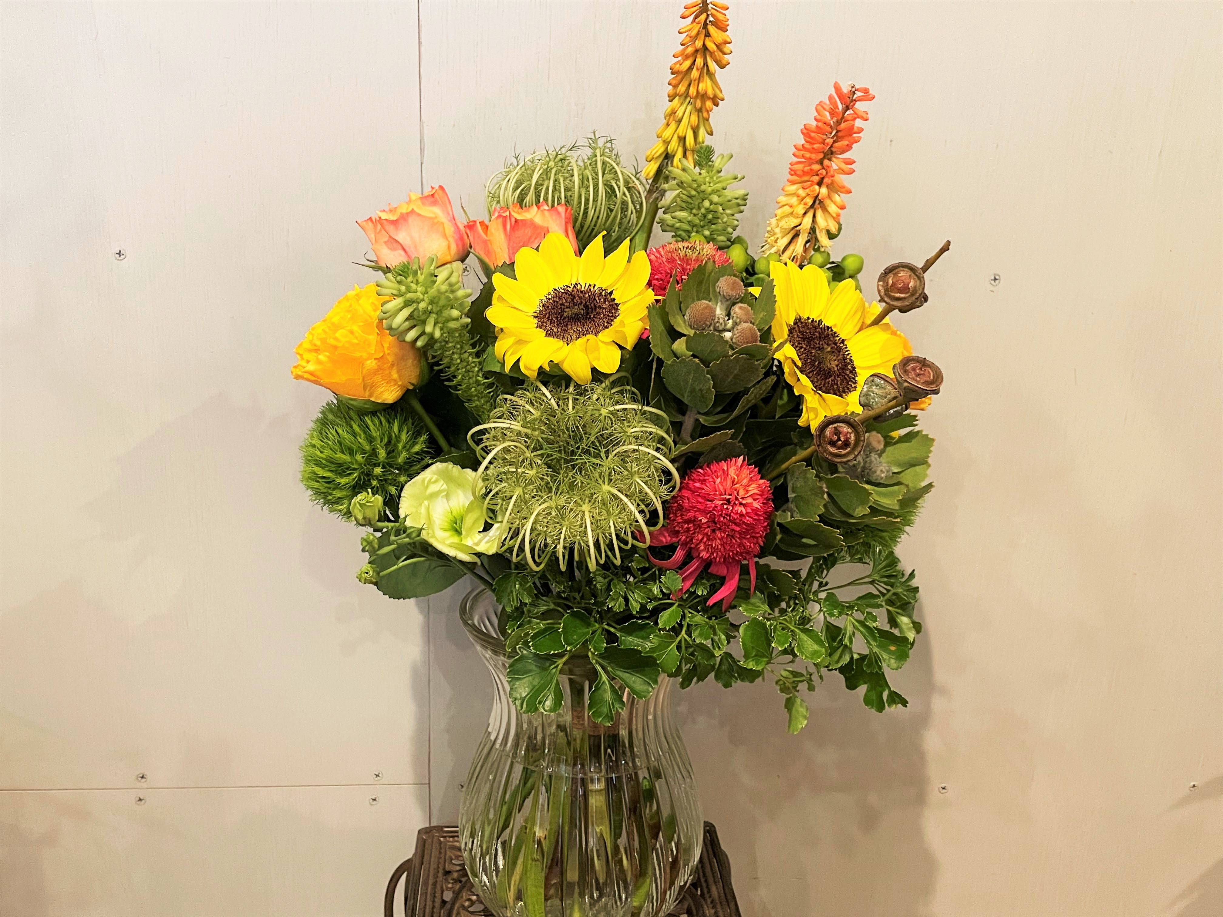 【3ヶ月定期便】生花の花束を毎月お届け H143-003