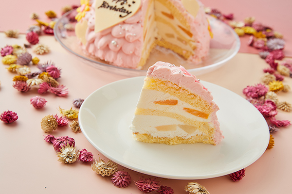 【Le Lis】プリンセスドール（ピンク）♪とびっきり可愛い芸術デコレーションケーキ5号（4〜6名様分）！もちろん美味しさにも自信！【冷凍でお届け・冷蔵解凍】