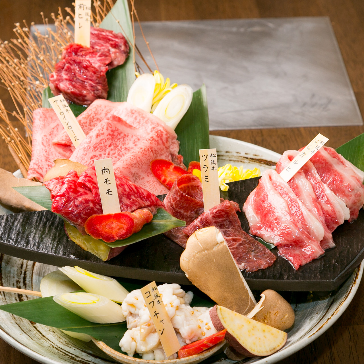 875 お伊勢さん参拝記念　松阪牛特別ペアメニュー　〜松阪牛定食〜　ペアお食事券