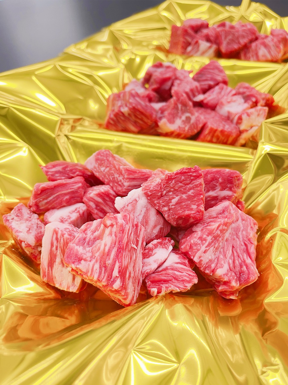 松阪牛サイコロステーキ（240g × 3P） ＊歯ごたえのあるお肉です。柔らかいお肉をご希望の方はご遠慮ください＊