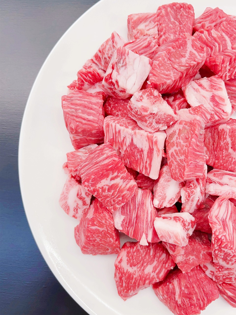 松阪牛サイコロステーキ（240g × 3P） ＊歯ごたえのあるお肉です。柔らかいお肉をご希望の方はご遠慮ください＊