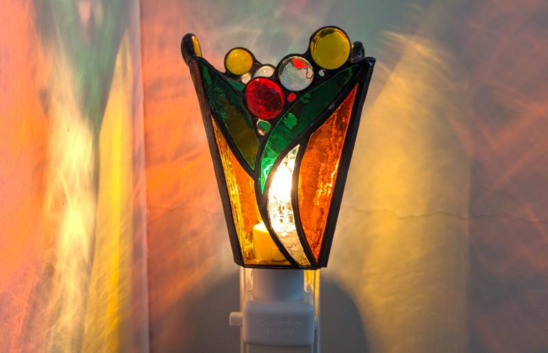 ステンドグラス・ランプ「おやすみライト（オレンジフラワー）」 099H2913