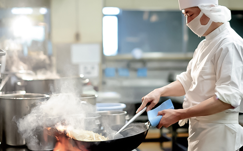 デパ地下の中華総菜専門店「四陸（フォールー）」　中華料理4種セット