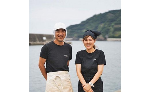 紀州湯浅湾直送！特選　茹でたて 釜揚げしらす　木箱　1kg　【冷蔵】