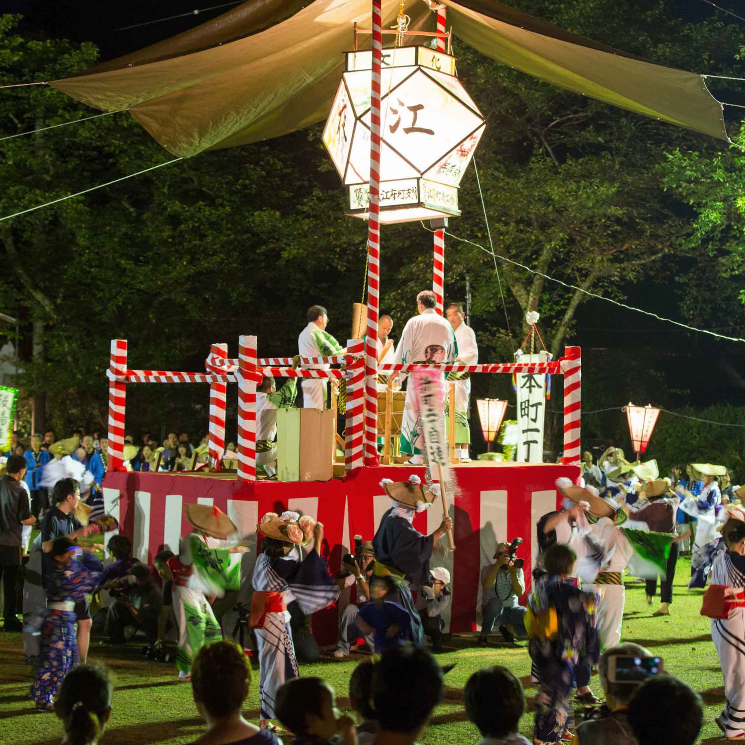 伝統の祭り「江尾十七夜」