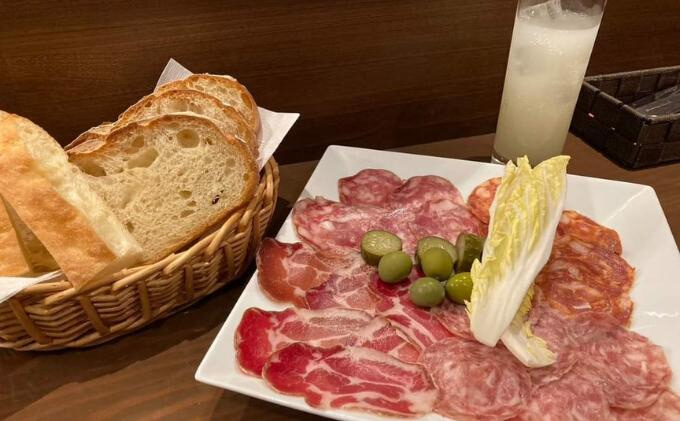 気軽に楽しめる本格的イタリアン 「クチーナ・イタリアーナ・ピアチェーレ」お食事券 3,000円分 三原 広島 123001