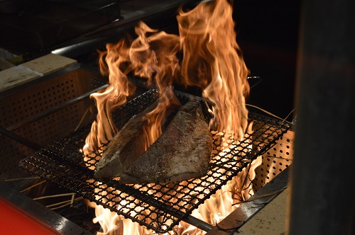 土佐清水ワールドお食事券（6,000円分）グルメ券 利用券 魚貝 郷土料理 海鮮料理 居酒屋 藁焼きカツオのたたき 刺身 東京大阪兵庫で使えるチケット券【R00798】