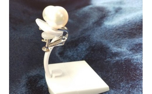 あこや本真珠のイヤリング（8mm珠・スタッドタイプ・ホワイトピンクカラー）パール ネックレス ジュエリー 冠婚葬祭 入学式 6月誕生石 宝石【R00708】