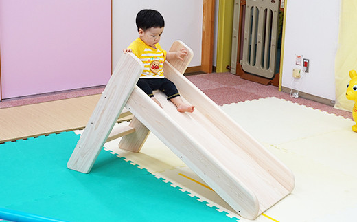 子ども用すべり台（折りたたみ式）　BE04