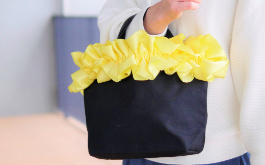 【ハンドメイド作家作品】fluffy bag ( イエロー )& ヘアゴム 1個 セット《築上町》【＊serendipity＊】 [ABAS011] 20000円 2万円 20000円 2万円