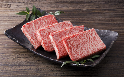 伊万里牛 A5 赤身3回定期便 モモスライス入りすき焼き 焼肉 J624