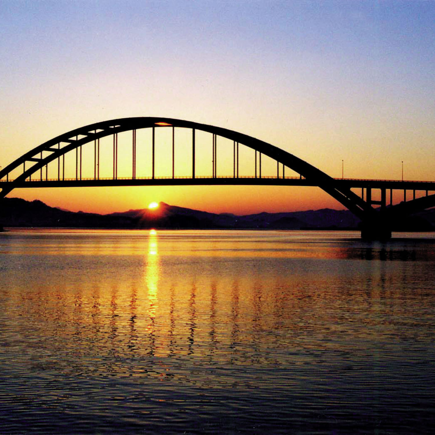 伊万里湾大橋の夕焼け