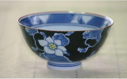 【伊万里焼】彩り唐花飯碗 茶碗（１個） H306