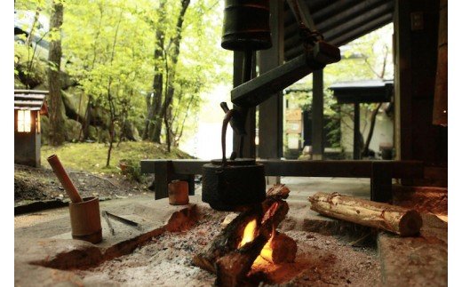 【黒川温泉】旅館わかば ペア宿泊券 黒川温泉 九州 熊本 阿蘇 一泊二食付き 温泉宿 温泉 露天風呂 天然温泉 旅館 旅行 トラベル チケット ペア 宿泊券 旅行券 食事付き 観光 ギフト 贈答用 南小国町